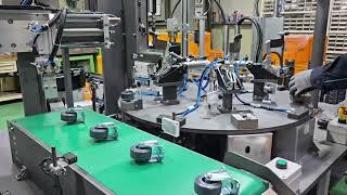 캐스터 조립기(CASTER ASSEMBLY MACHINE)