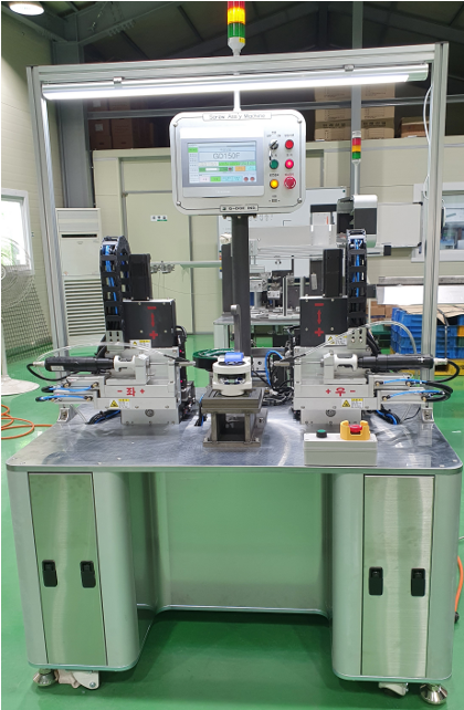 반자동 스크류 체결기