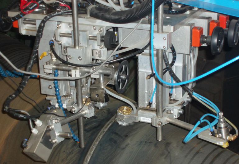 Seam ＆ Bead Tracking sensor